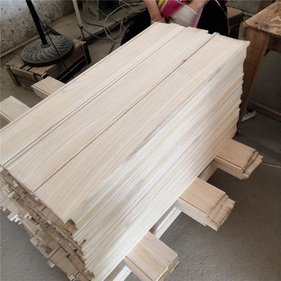 Modern Design Style Pine Drawer Side Boards with -Made Pine Wood Chips