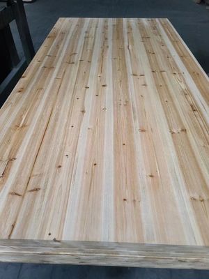 Solid Wood Furniture Wardrobe Cabinet Door Core Bed Board with Moisture Content 8%-12%