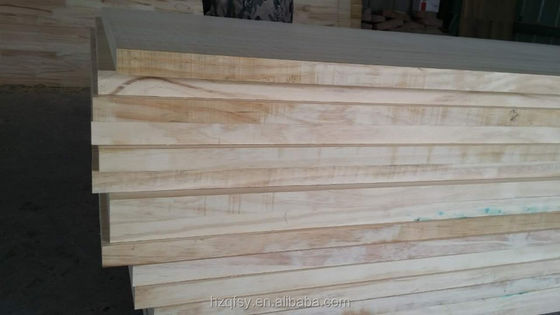 Customizable Solid Pine Wood Board with Natural Texture and E0/E1 Environmental Glue