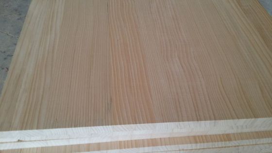 8-12% Moisture Content Pine Finger Joint Wood Board for Solid and Durable Construction
