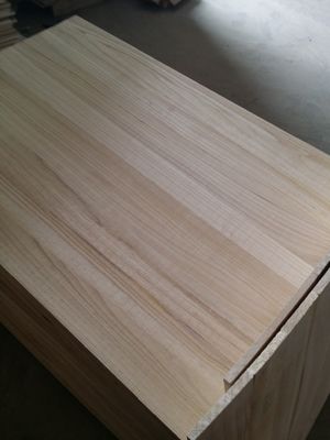 After-Sale Service E1/E0 Grade Edge Glue Poplar Solid Board for Modern Interior Hotel