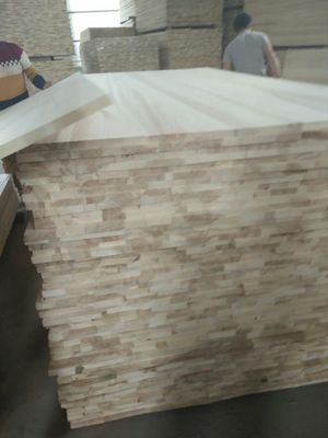 Building Construction FSC 100% Certified Poplar Straight Finger Jointed Solid Wood Panel