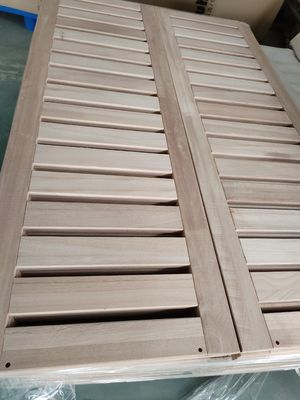 100-1220mm Width Solid Wood Bed Frame with Customized Thickness and Poplar Wood Slats