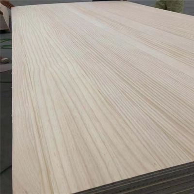 Solid Wood Panel Pine Timber Glue Joint Panel in Traditional Design 6-35mm Thickness