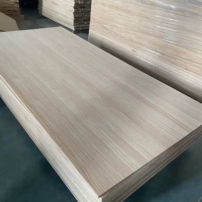 Solid Wood Panel Pine Timber Glue Joint Panel in Traditional Design 6-35mm Thickness