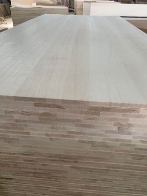18mm Poplar Solid Wood Board for Custom Design Panels 100-1220mm Width Populus spp