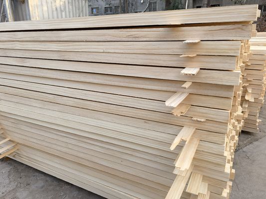 Indoor Furniture Zealand Pine Radiata Pine Square Solid Wood Strips Slats Board AA AB BB