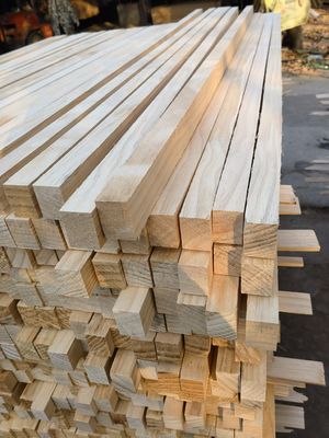 Indoor Furniture Zealand Pine Radiata Pine Square Solid Wood Strips Slats Board AA AB BB