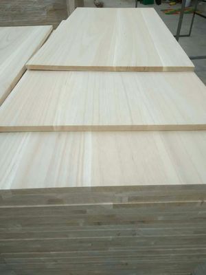 Poplar Solid Wood Lumber Board 4X8 with Online Technical Support and After-sale Service