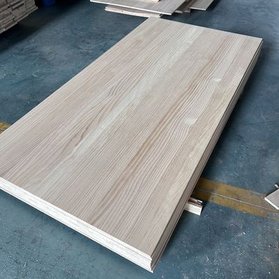 2440x1220 or Customized Size Pine Glued Panels Solid Wood Board for Durable Furniture