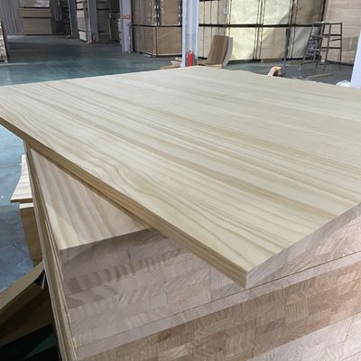 AA Grade Radiata Pine Board With E0 E1 Environmental Glue 9-35mm Thickness