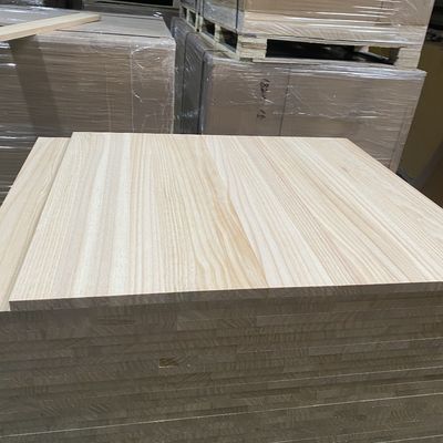 AA Grade Radiata Pine Board With E0 E1 Environmental Glue 9-35mm Thickness