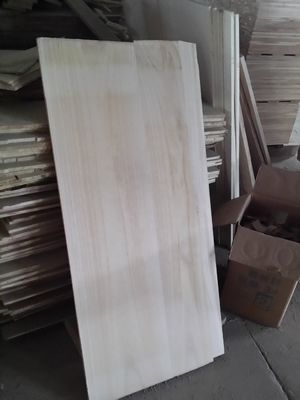 Natural Texture Solid Wood Furniture Poplar Paulownia Pine Plank Edge Glued Board