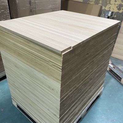 910 X 910mm Customized Size Pine Wood Board With Natural Texture