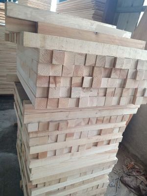 Russian Pine Timber Strips For Wood Slats Natural Wood Color Custom