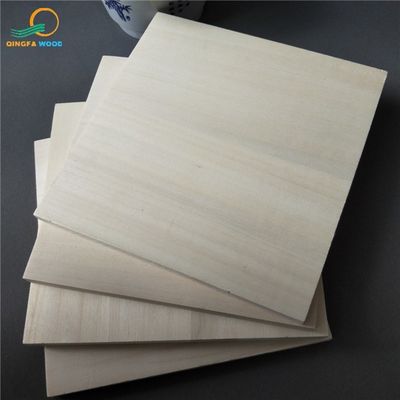 Moisture Content 8-12% Poplar Edge Glued Panels For Furniture Eco Friendly Glue