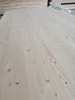Contemporary Spruce Wood Board With Moisture Content 8-12% 1220*2440mm