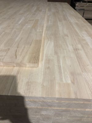 Eco Friendly Glue Used Grade Carbonized Yellow Rubber Finger Joint Hardwood Board