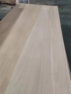 Modern Design Paulownia Solid Board Width 100-1220mm for Decorative Applications