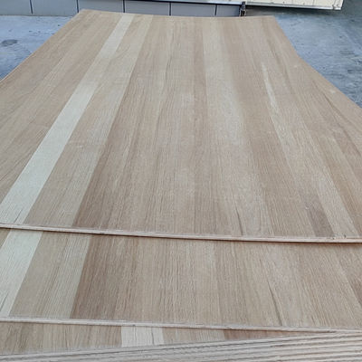 Top- White Oak Veneer Panels Solid Wood Paulownia Core Board for Furniture Production