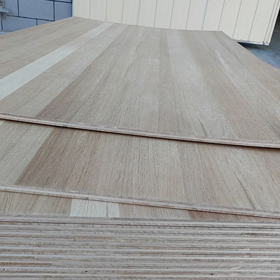 Top- White Oak Veneer Panels Solid Wood Paulownia Core Board for Furniture Production