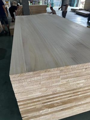 Moisture Content of 8%-12% Primed Solid Wood Paulownia Wood Panels for Home Decoration