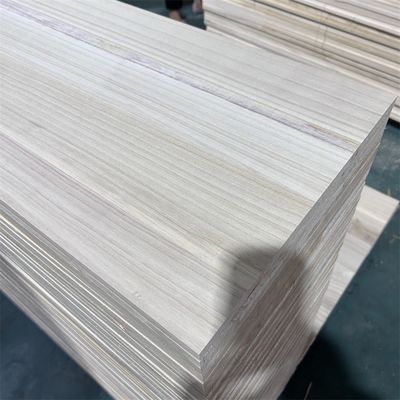 Customized Size Paulownia Solid Lumber Timber for in Natural Wood or Bleached Finish