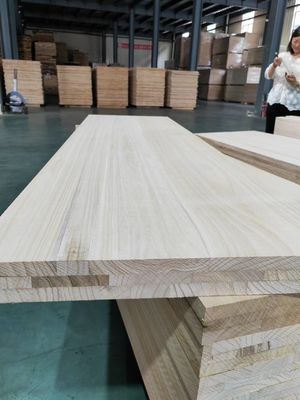 Wood Strip Composite Board with Natural Color Solid Wood Glue E0/E1 Environmental Glue