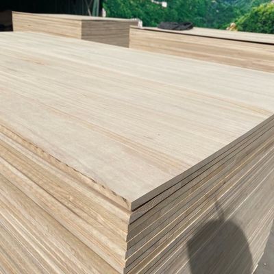 12mm Thickness Solid Wood Board Paulownia Timber Panels with Density of 280-300kgs/cbm