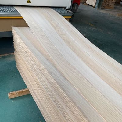 280-300kgs/cbm Density Solid Paulownia Wood After-sale Service of Return and Replacement