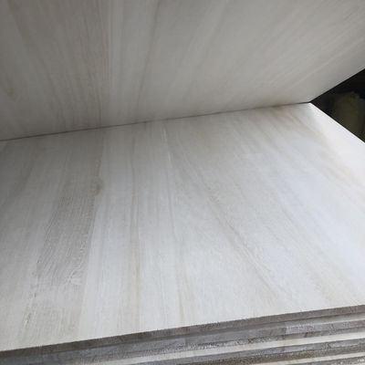 Australia Project Solution Capability Kiri Wood Core Boards with 280-320KGS/CBM Density