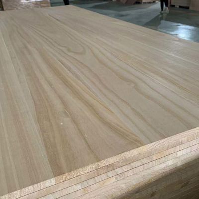 Modern Solid Wood Panels Paulownia Wood Board With Moisture Content 8%-12%